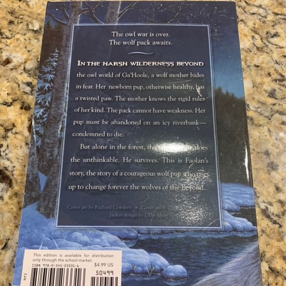 Wolves of the Beyond: Lone Wolf by Kathryn Lasky - Picture 2 of 2